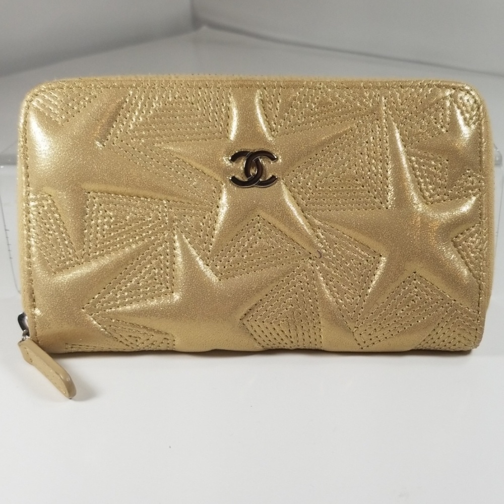 Chanel Metallic Gold Star Embossed Lambskin Medium Zip Around Wallet